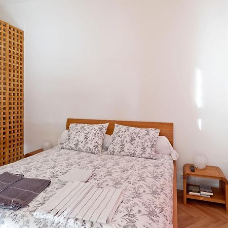 Ons Nest Bed & Breakfast Амстердам Екстериор снимка